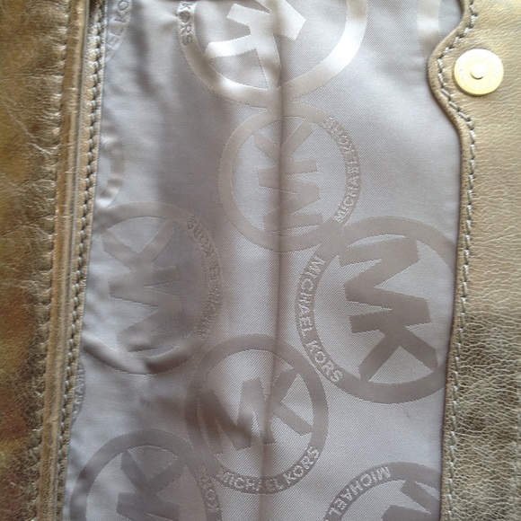 Bronze Metallic clutch with silver chain accent - Picture 6 of 9